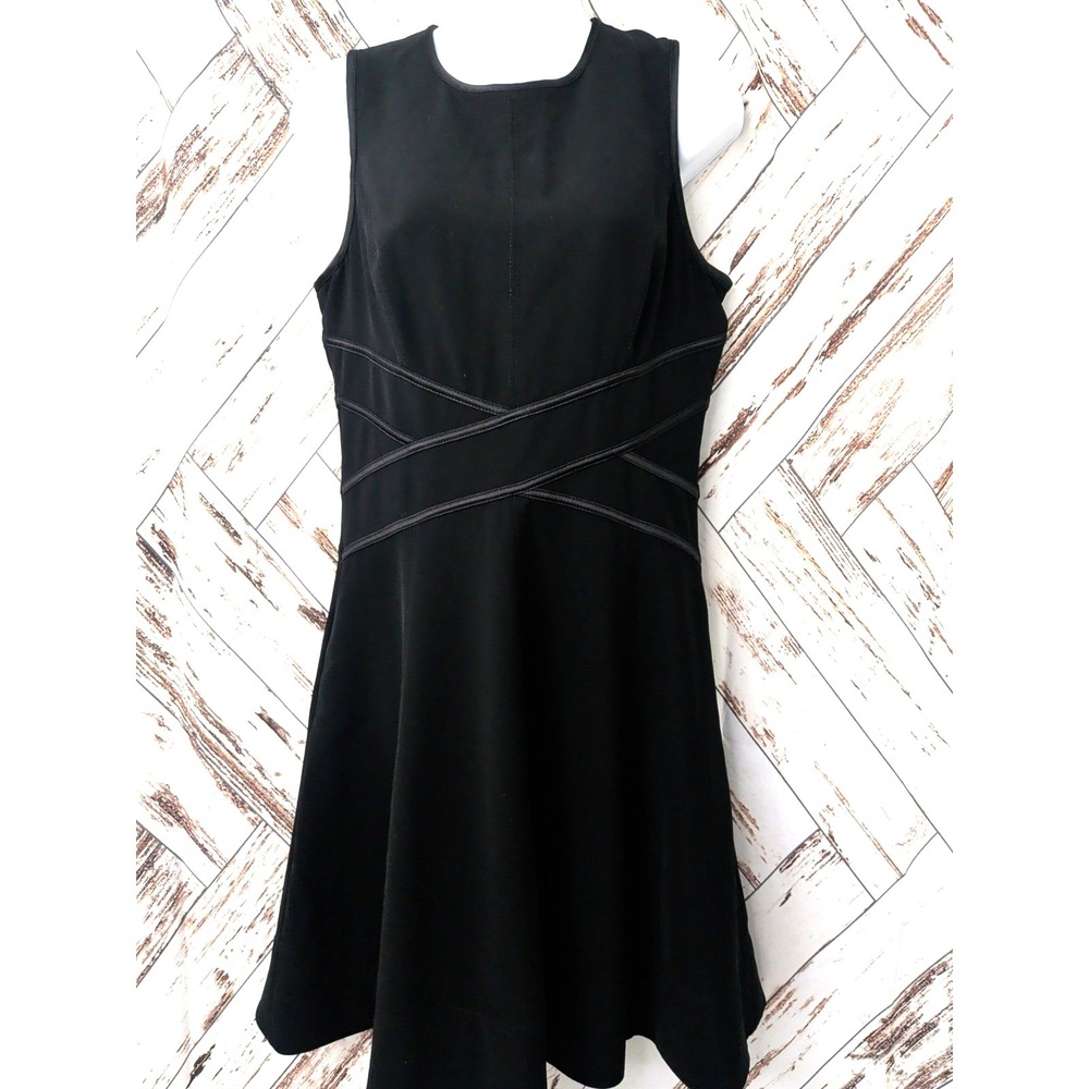 White House Black Market Sleeveless Black Fitted Dress